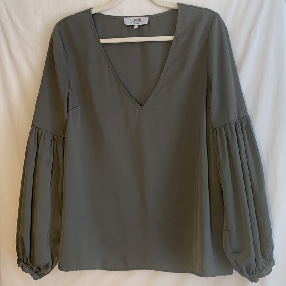 L’Academie oversized sateen blouse M